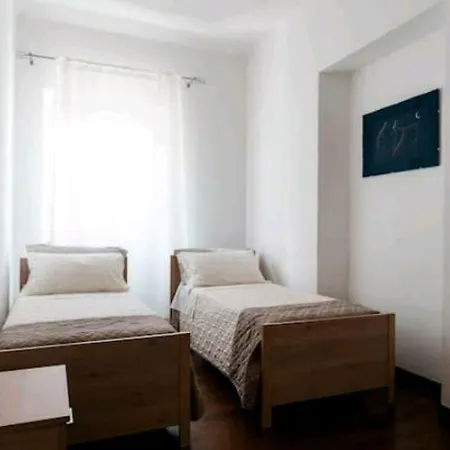 公寓 Casa La Rosa Bianca 佩萨罗